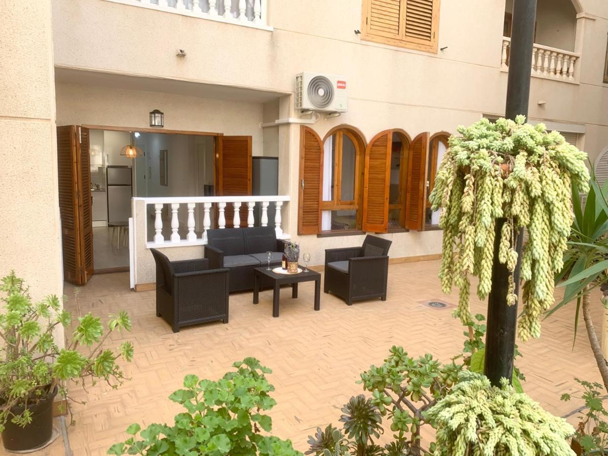 Apartamento Estefany A 100 M De Playa Torrevieja Exterior photo